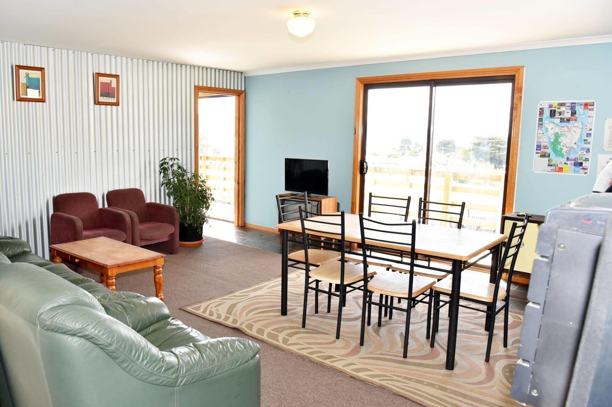 Bicheno Backpackers&Budget alojamiento Exterior foto